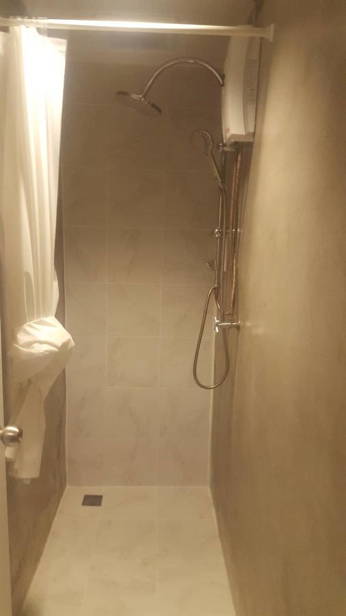 بانكوك Revolution Hostel Asoke المظهر الخارجي الصورة